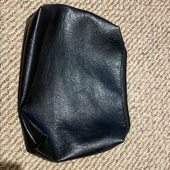 Black Hobo Bag with Smooth Leather Finish and Generous Size - Picture 4 of 5